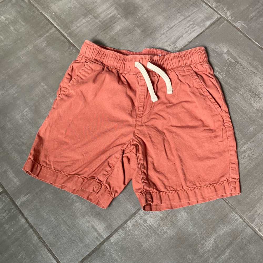 Old Navy Shorts (Boys 8), Great Condition
